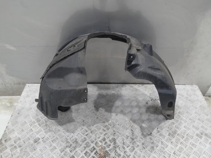Passage de roue d'un Ford Transit Custom, -, 3 mois de garantie, -, -