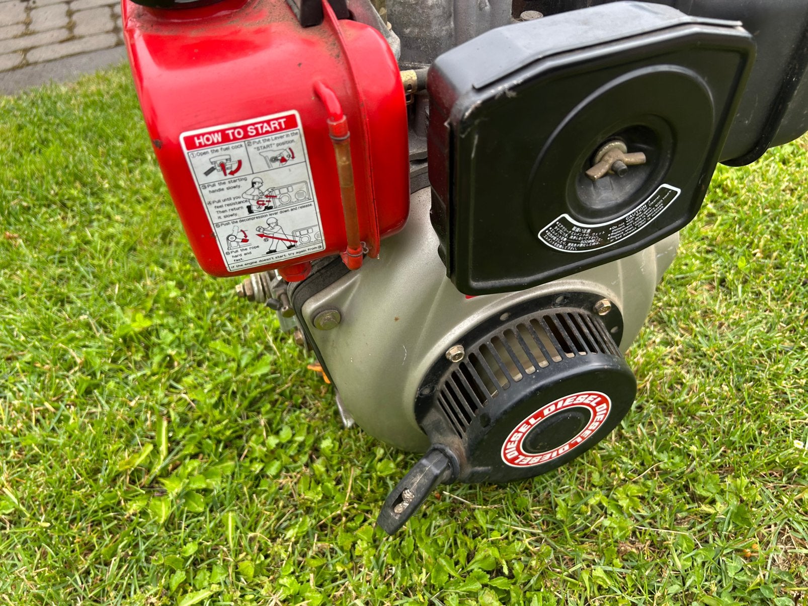 Nieuwe Yanmar dieselmotor L48, Ophalen