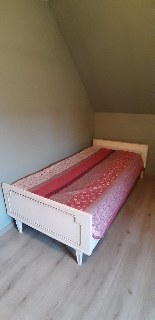 Eenpersoonsbed 210 x 96 + matras, Ophalen, Eenpersoons, 210 cm, Crème