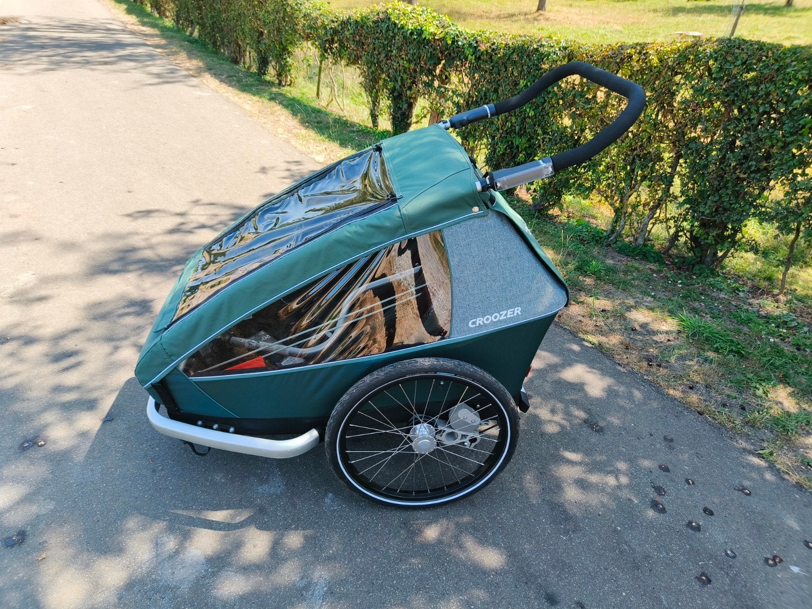 Croozer vaaya 2. (Met accesoires en anti lek banden), Ophalen