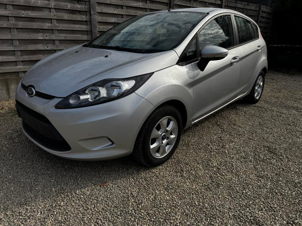 Ford fiesta 1.2 benzine met garantie, Auto's, Ford, 1242 cc, Bedrijf, Handgeschakeld, 5 deurs