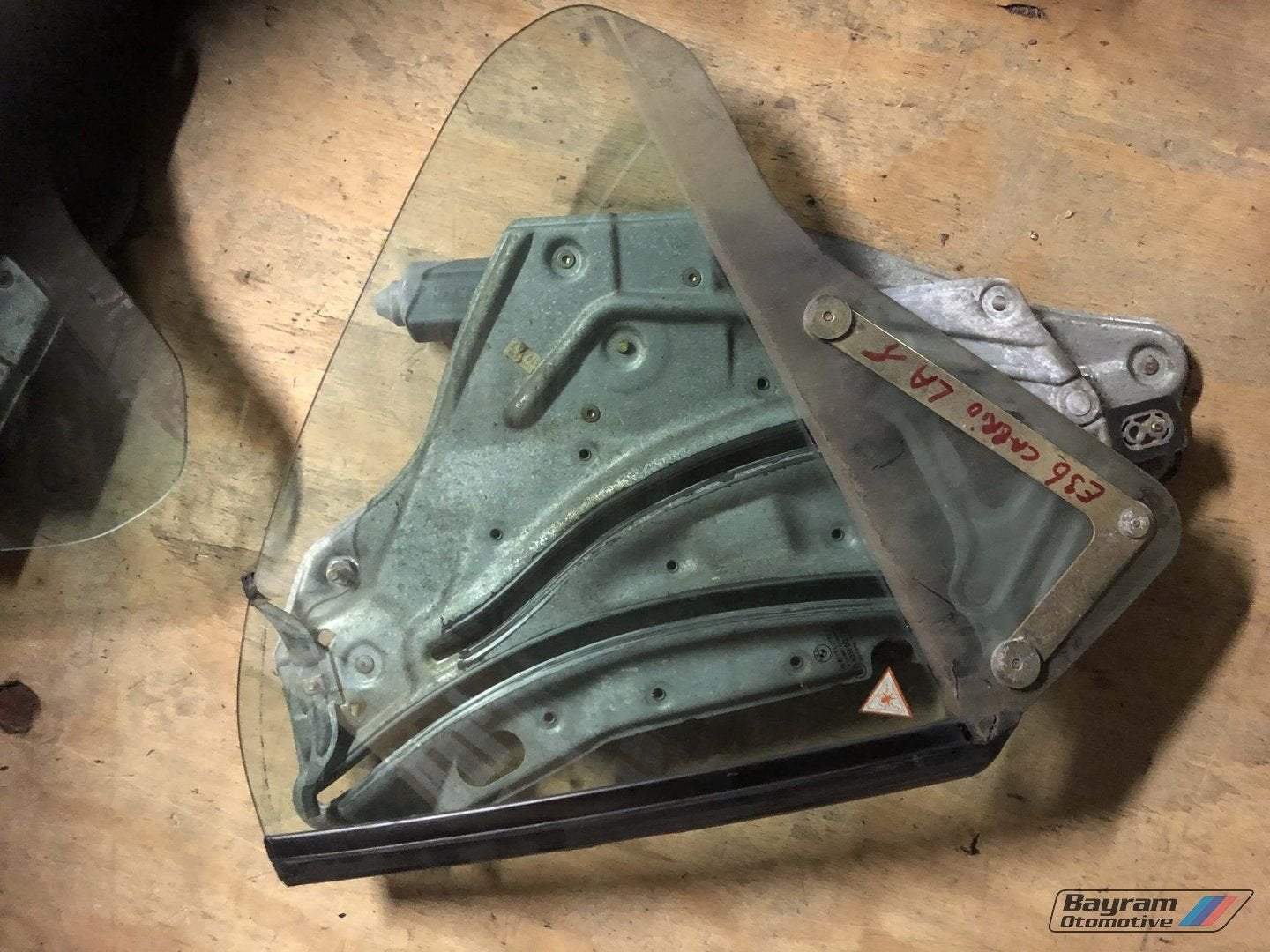 Bmw E36 cabrio raam met mechaniek achter zij elektr 3-serie, Gebruikt, -, -, Ophalen of Verzenden