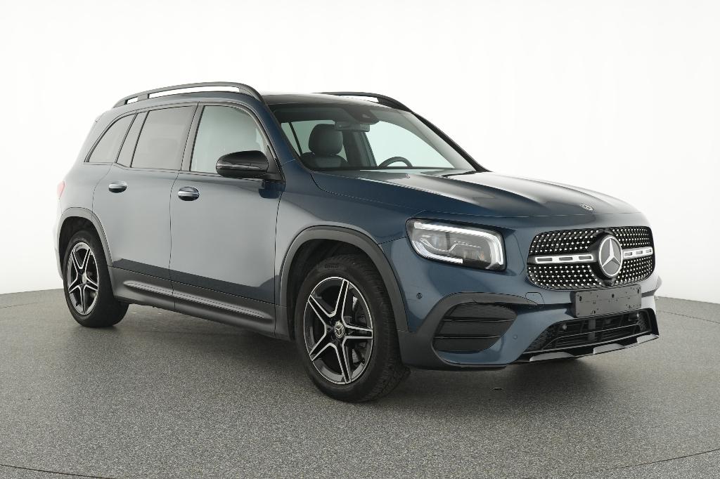 Mercedes-Benz  GLB 200 Aut. AMG  PANO/CAMERA/GARANTIE 2021, Auto's, Zwart, Blauw, 120 kW, Bedrijf