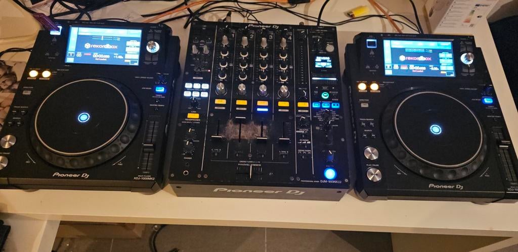 Pioneer DJ Set – 2x XDJ-1000MK2 + DJM-900NXS2 (Club Setup), Enlèvement, Pioneer