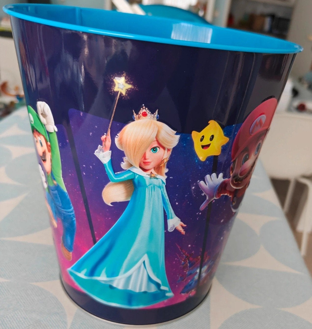 Super Mario Popcorn Bucket beker, Verzamelen, Ophalen of Verzenden, Zo goed als nieuw, Film, Beeldje, Replica of Model