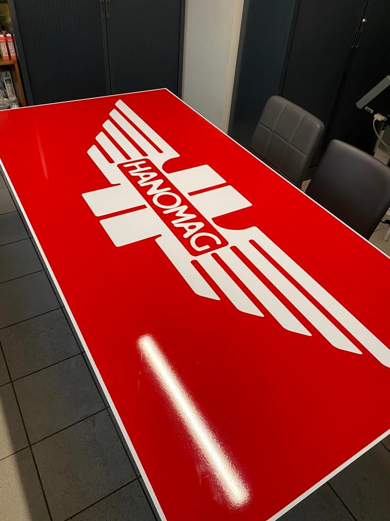 Te koop Hanomag reclamebord nieuw, Ophalen