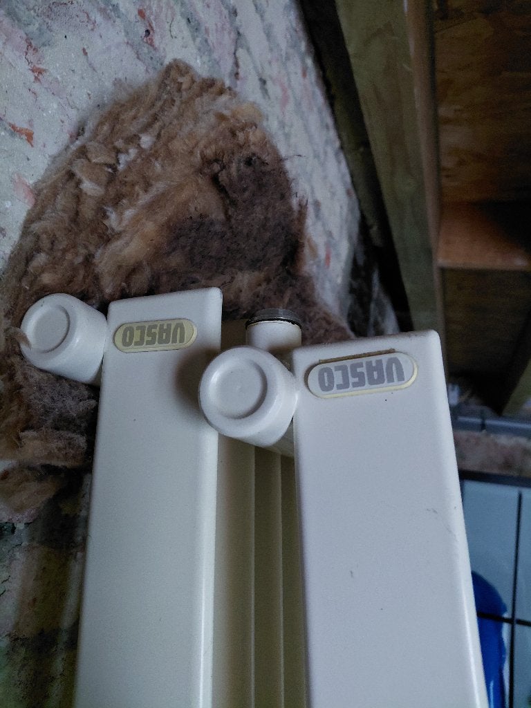 3 grote radiatoren (merk: VASCO), Doe-het-zelf en Bouw, Verwarming en Radiatoren, Ophalen, Radiator, Minder dan 60 cm, Zo goed als nieuw