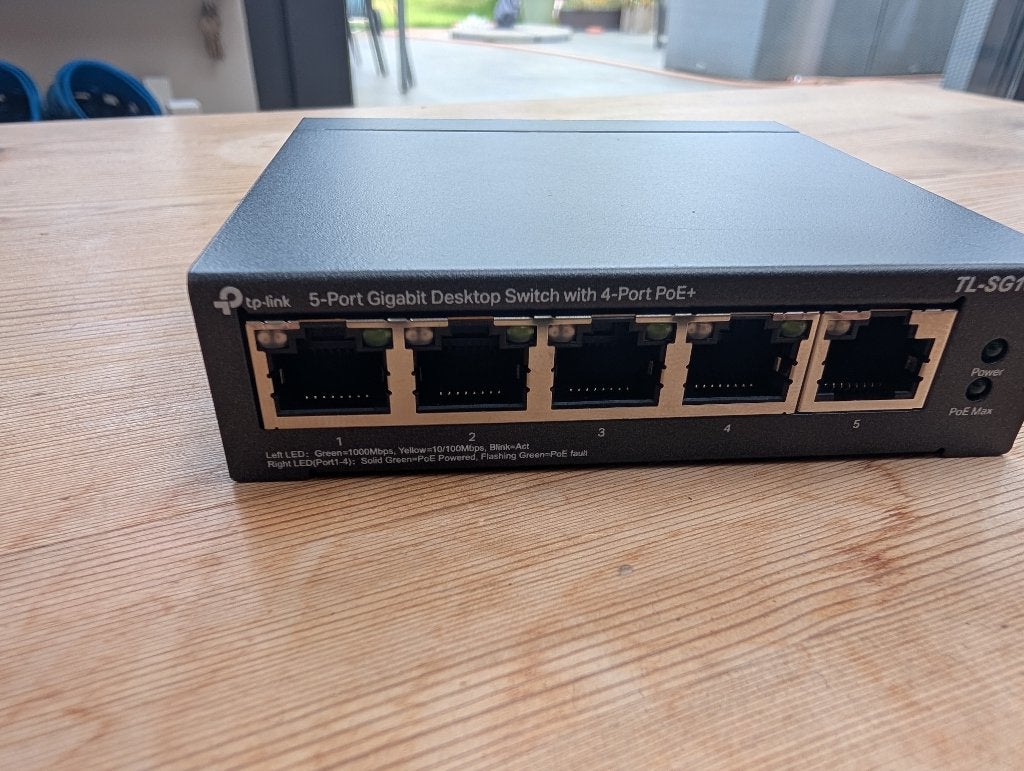 tp-link TL-SG1005P, Enlèvement ou Envoi, Comme neuf, Tp link