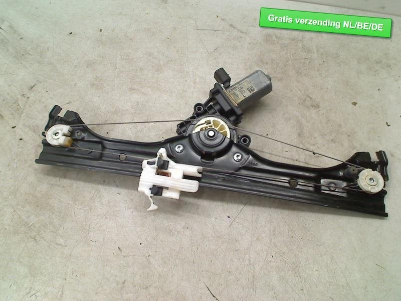 RAAMMECHANIEK ELEK LINKS Abarth 500 / 595 / 695 (52060971), Taurusavenue 1
2132 LS  Hoofddorp, NL, Webaccessibility@stellantis.com