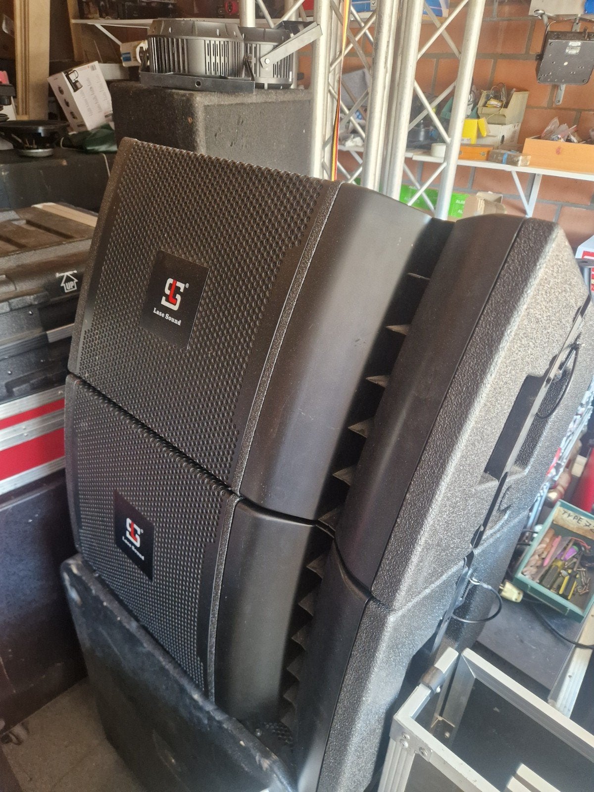 Lase sound Vrx 932, Enlèvement, Comme neuf, 1000 watts ou plus, Sono