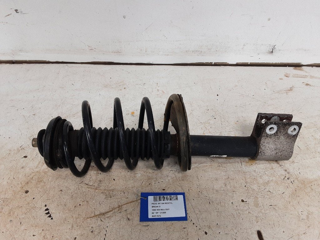 AMORTISSEUR OU ABSORBEUR DE CHOC AVANT GAUCHE 307 SW (3H), Kontakt-peugeot@peugeot.com, Utilisé, Peugeot Deutschland GmbH, Bahnhofsplatz
65423  Rüsselsheim, DE