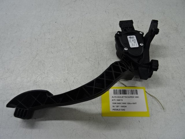 GASPEDAAL Alfa Romeo Giulietta (940) (505212670), Auto-onderdelen, Interieur en Bekleding, Gebruikt, Alfa Romeo