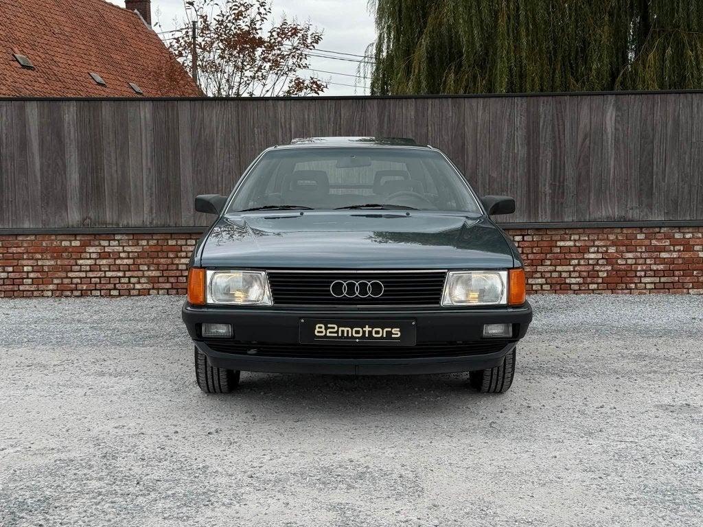Audi 100 avant 2.2e/5 cylindres/oldtimer/136 ch/2ème prop, Autos, 100 kW, Achat, 2226 cm³, Entreprise