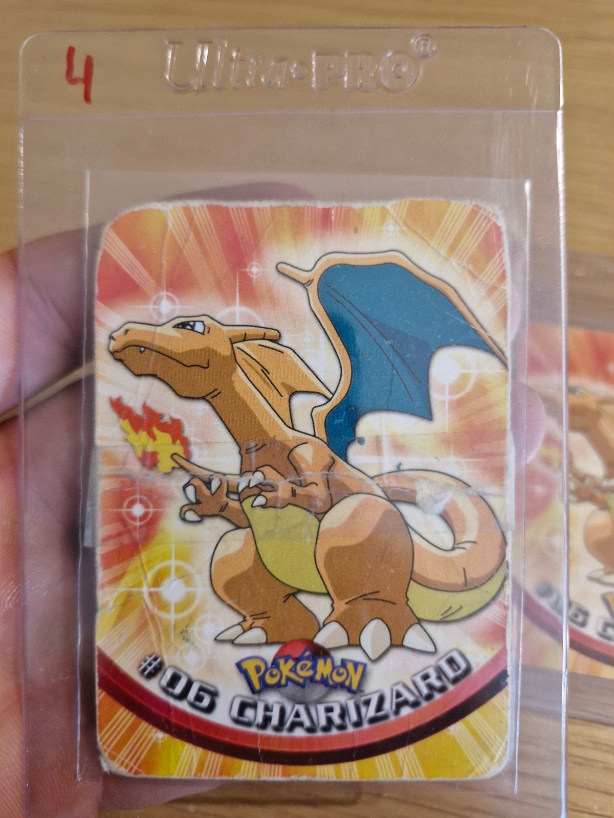 Charizard #06 Pokémon-kaart uit de 1999 Topps TV Animation S, Enlèvement ou Envoi