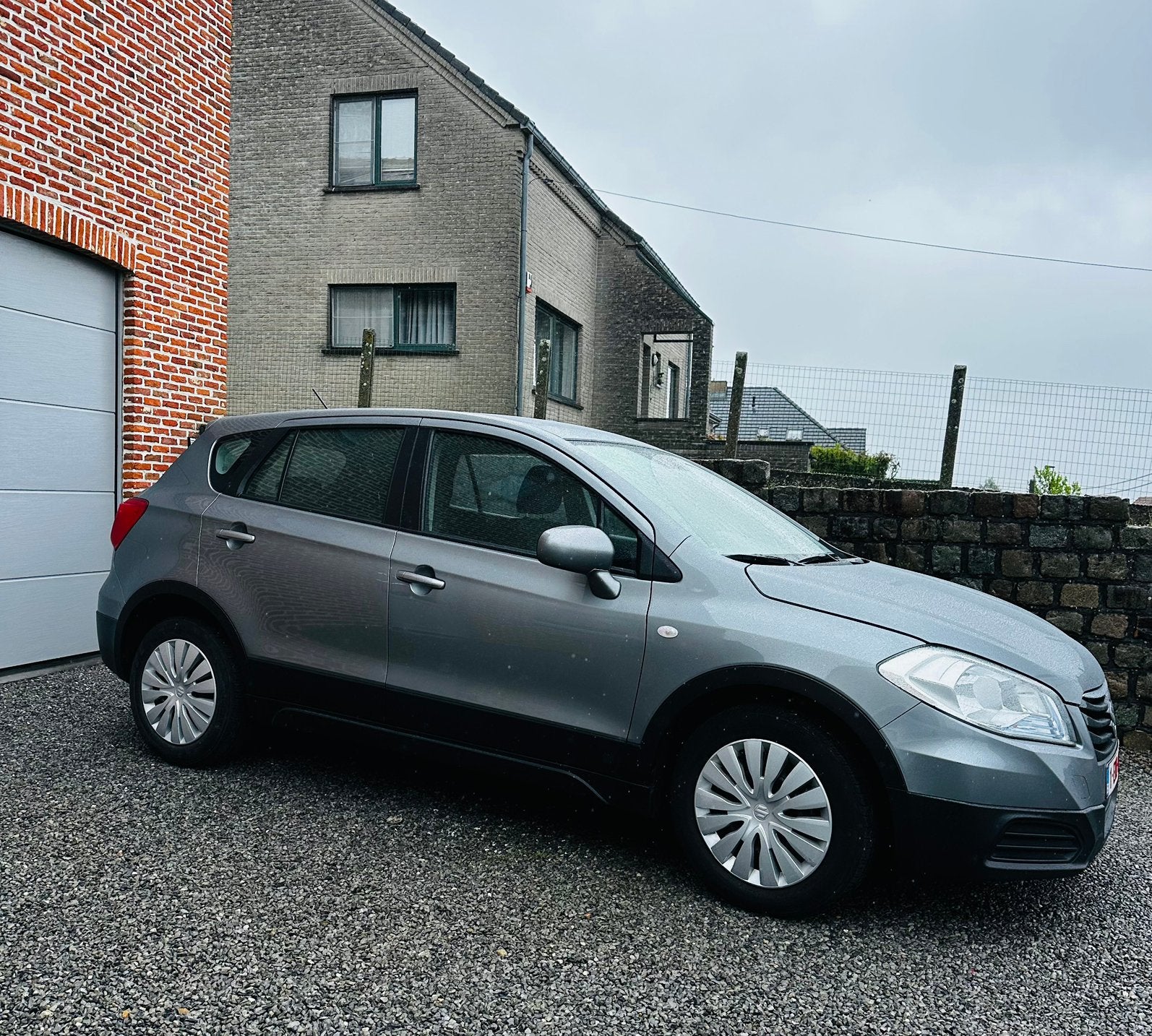 Suzuki X4 S-Cross Euro 6 | Trekhaak | Gekeurd, Stof, Euro 6, SX4, Start-stop-systeem