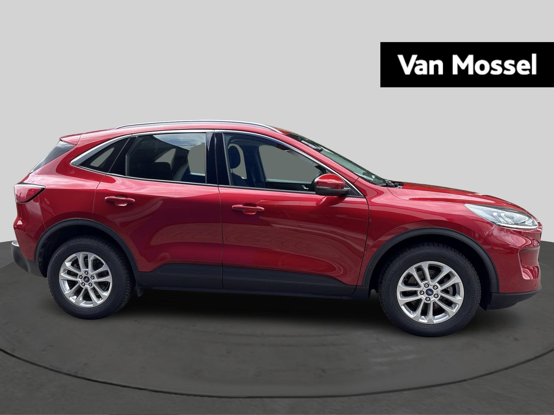 Ford Kuga 2.5i FHEV Aut. 140kW Titanium, Auto's, Stof, Gebruikt, 4 cilinders, https://public.car-pass.be/vhr/f9f2be54-31c6-4387-ac3f-fbf2807e7653