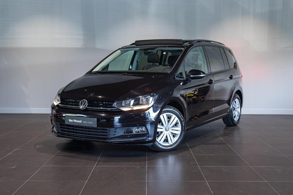 Volkswagen Touran 1.0 TSi Highline PDC V+A | Panodak | Zetel, Auto's, Voorwielaandrijving, Gebruikt, 4 cilinders, 1436 kg