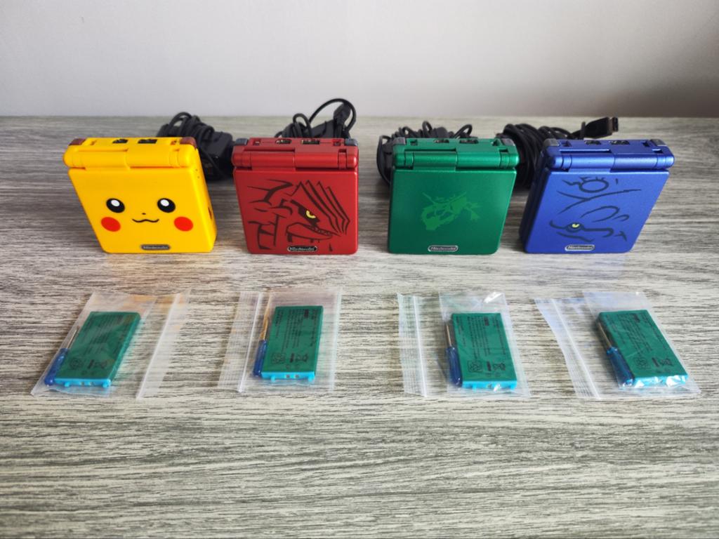Game Boy Advance SP IPS V5 backlight Pokémon Editions, Games en Spelcomputers, Spelcomputers | Nintendo Game Boy, Ophalen of Verzenden