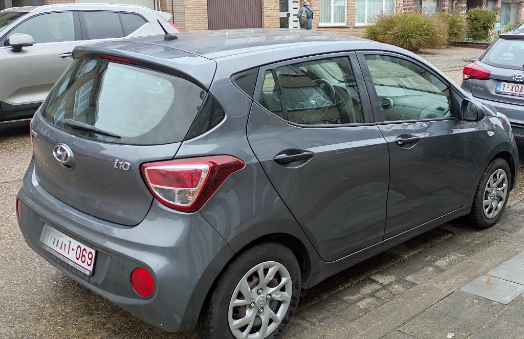 Hyundai i10 – Bouwjaar 2019 – Airco – 175.000 km, Autos, Argent ou Gris, Achat, Euro 6, Boîte manuelle