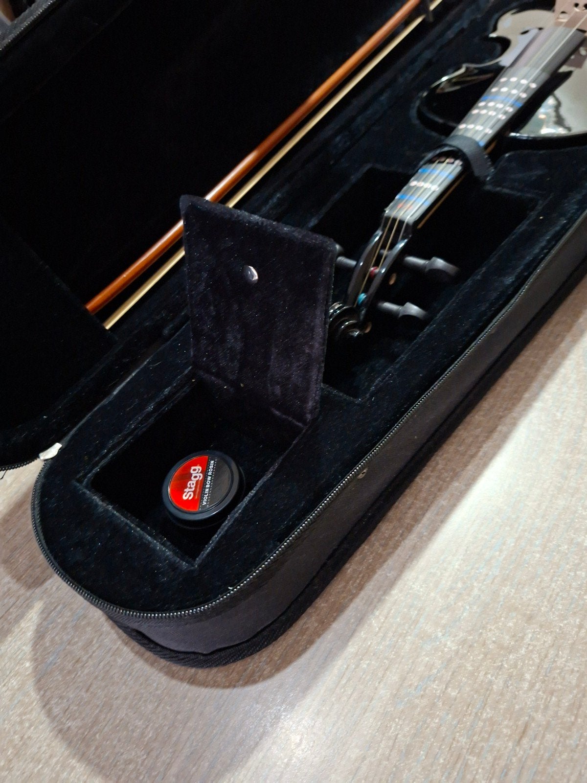 Stagg VN 4/4 viool zwart + softcase + schoudersteun + hars, Muziek en Instrumenten, Ophalen of Verzenden, Zo goed als nieuw, Overige typen