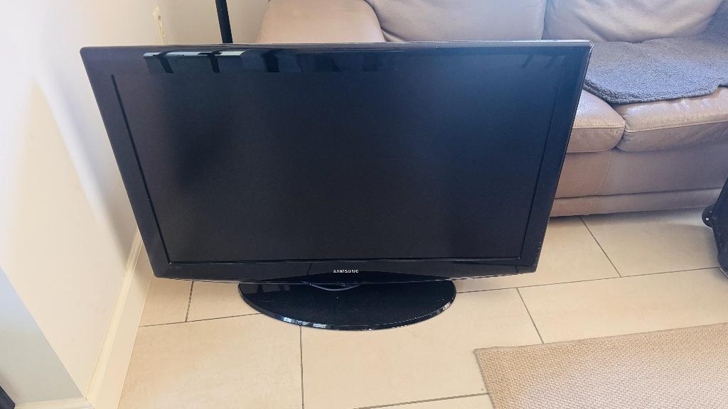 TV Samsung 40", TV, Hi-fi & Vidéo, Télévisions, 50 Hz, 80 à 100 cm, Enlèvement, Utilisé