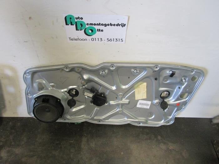 Mécanique vitre 2portes avant droite d'un Fiat Stilo, -, 3 mois de garantie, Utilisé, Fiat