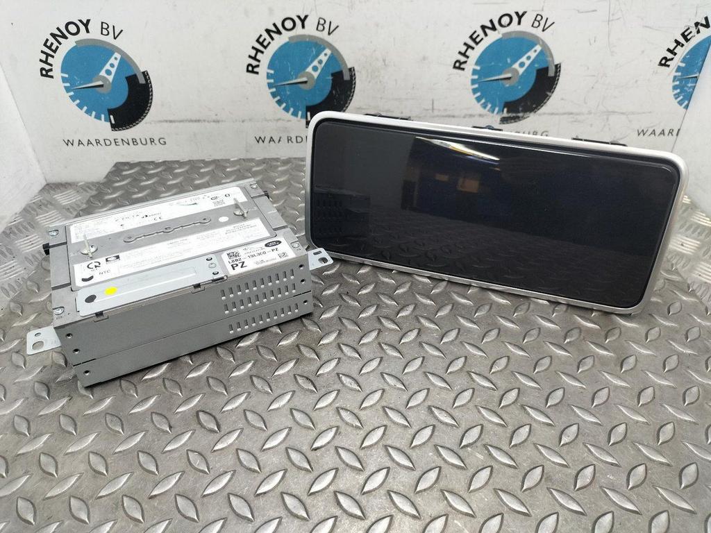LANDROVER RANGE ROVER VELAR L560 R-Dynamic NAVIGATIE 2023, Ophalen of Verzenden, Gebruikt, ARN erkend