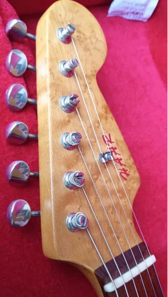 Haar Stratocaster met Fender Custom Shop Pickups, Musique & Instruments, Enlèvement, Comme neuf