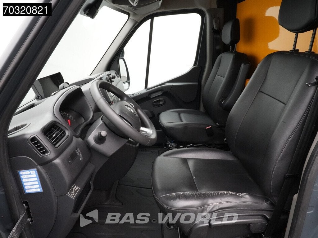 Renault Master 150PK Luchtvering Automaat Bakwagen LED Airco, Automaat, 4 cilinders, Renault, 2500 kg