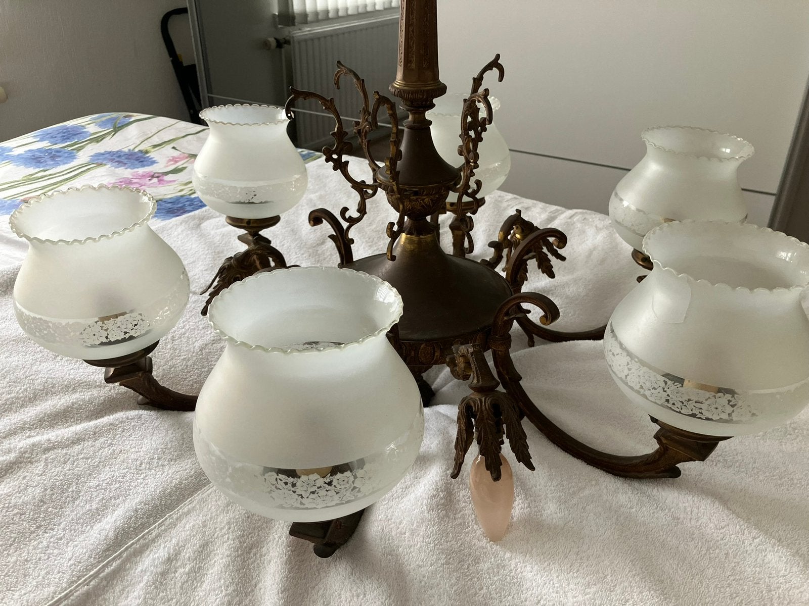 Antiek zwaar bronzen kroonluchter, Antiek en Kunst, Ophalen