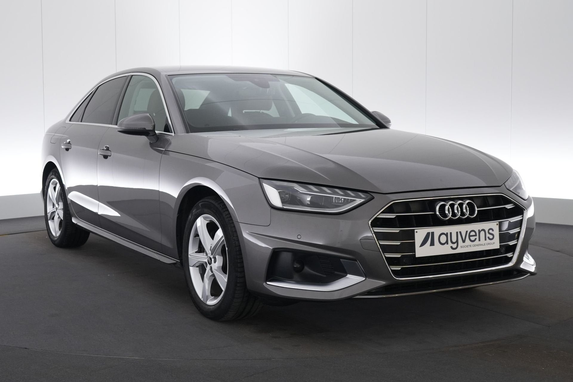 (2BRN338) AUDI A4, Auto's, Audi, 4 deurs, Gebruikt, Euro 6, 136 pk