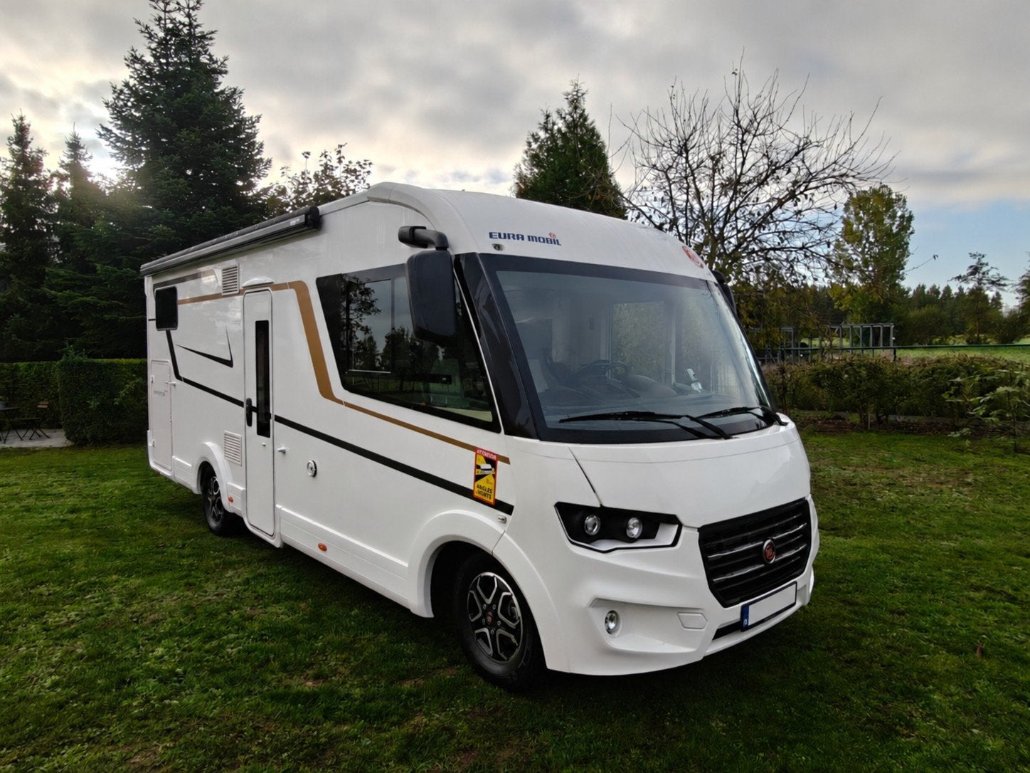 Eura Mobil Integra Line IL 720 EF, Standaard zit, Fiat, Vloeistofverwarming, Diesel