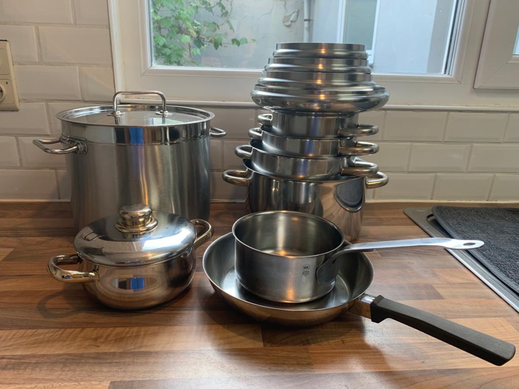 7 casseroles et une poêle, Enlèvement, Inox