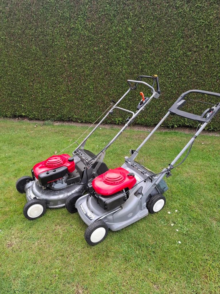 Honda grasmaaier 536 HRD 475 HRB voor de twee samen 320€, Ophalen