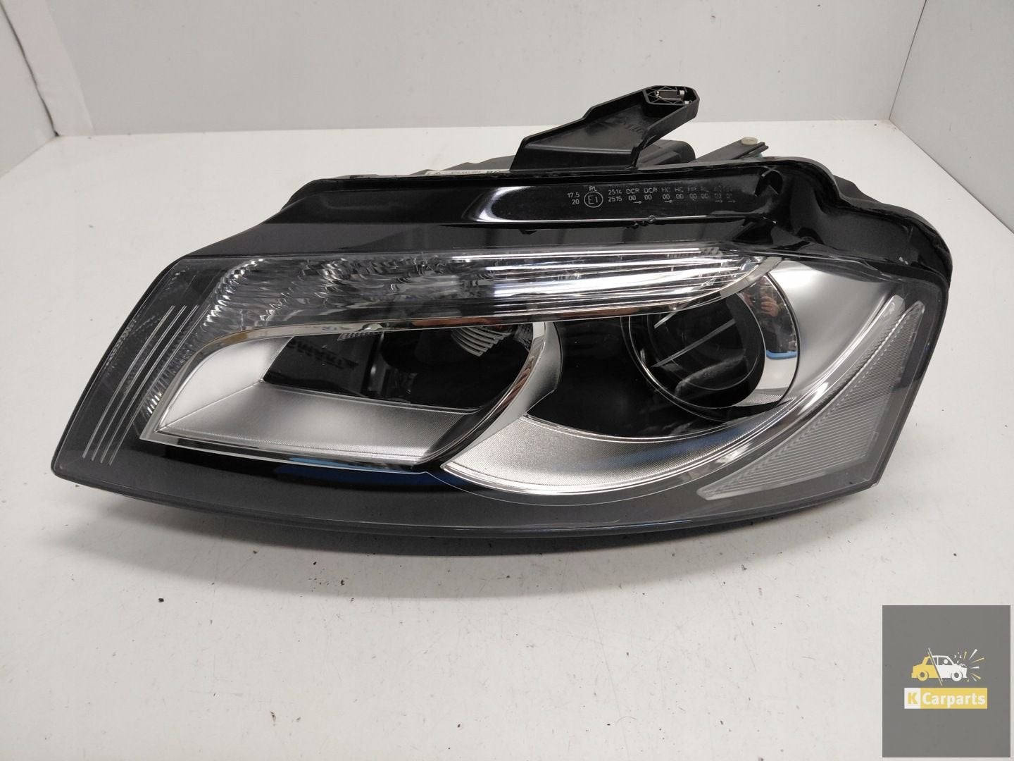 8P0941003 Audi A3 8P Lift Xenon LED Torsieverlichting links, Auto-onderdelen, Gebruikt, AUDI AG, Auto-Union-Strasse 1
85045  Ingolstadt, DE