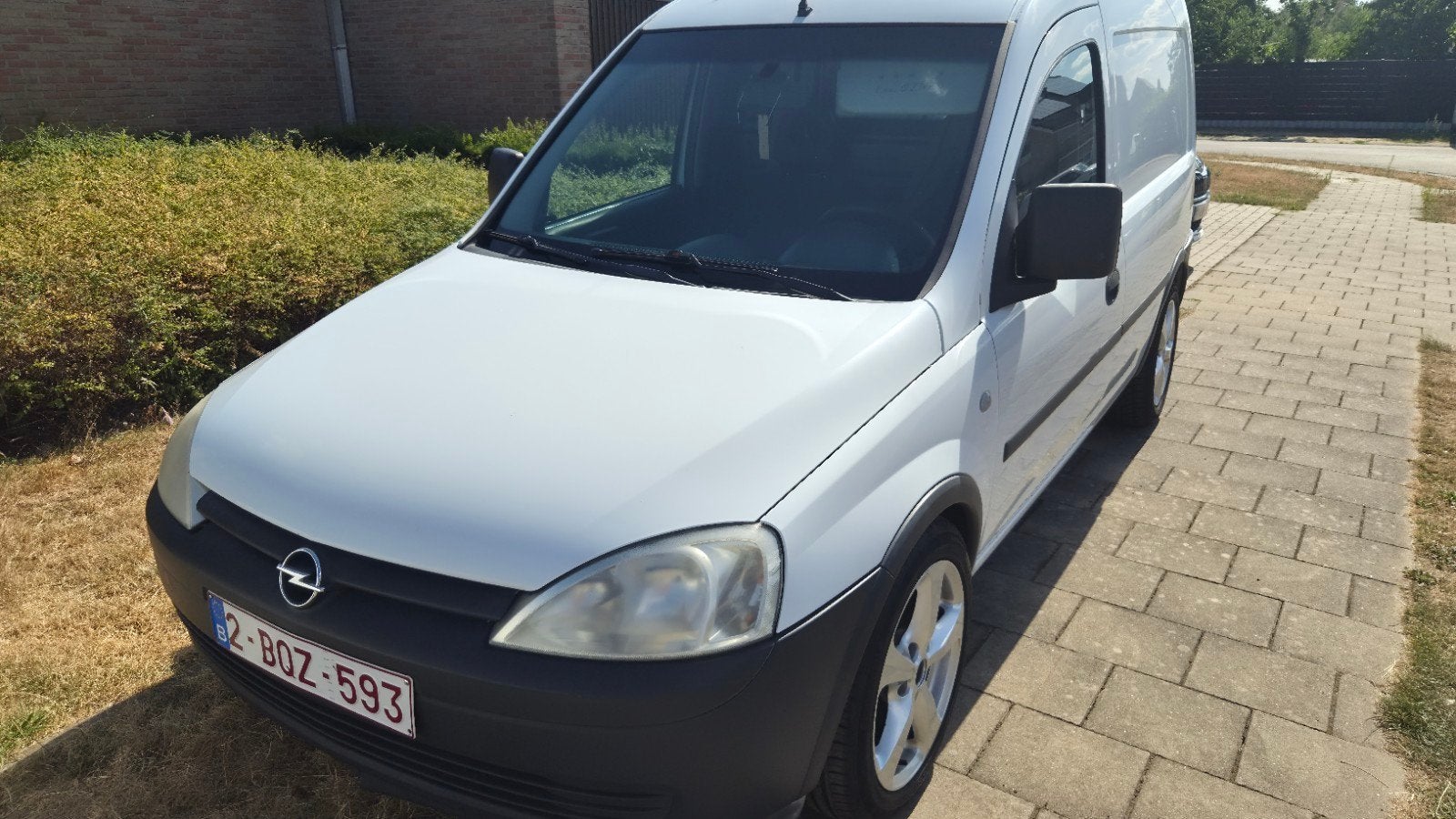 2010 Opel Combo 1.7 CDTI Zeer Proper 190dkm Trekhaak !, Auto's, Bestelwagens en Lichte vracht, Stof, Wit, Grijs, Particulier