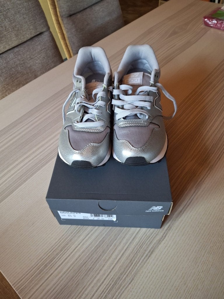 New Balance schoenen te koop, Ophalen, New Balance, Nieuw, Sneakers