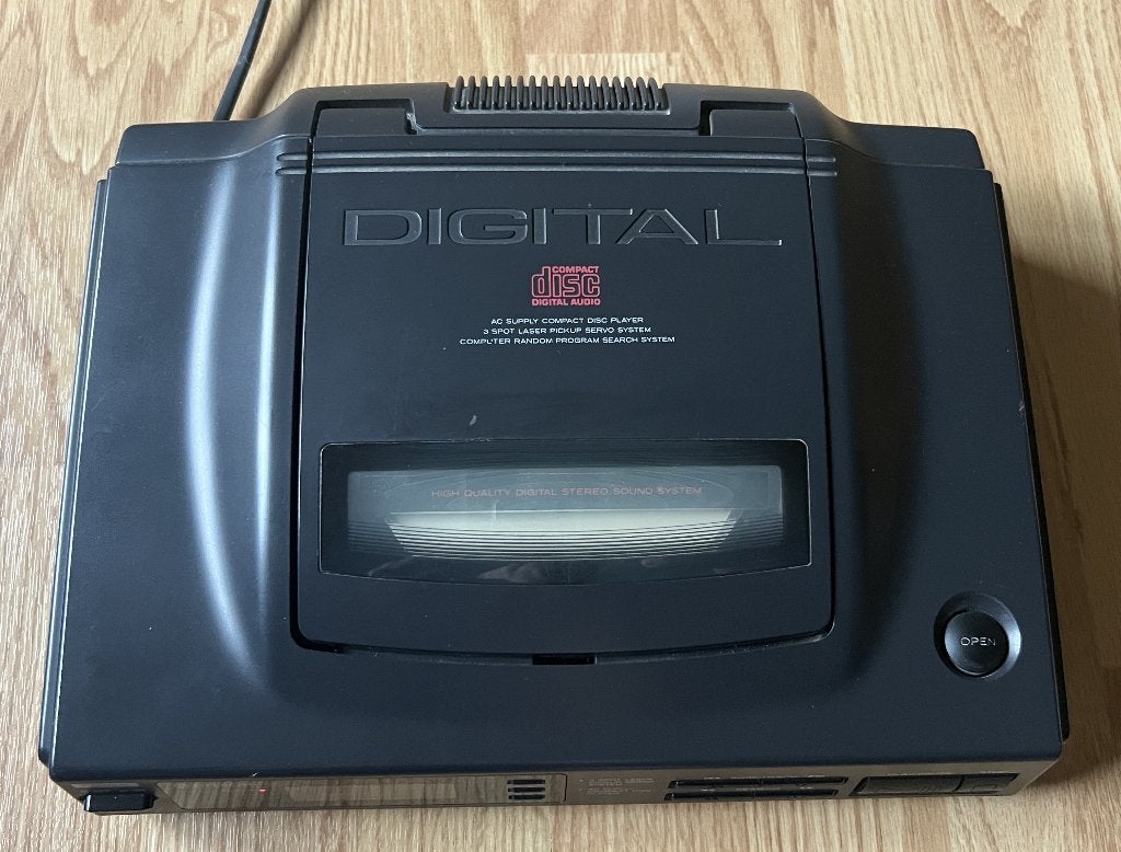 Hitachi DA-W600 cd-speler, Audio, Tv en Foto, Ophalen of Verzenden, Zo goed als nieuw