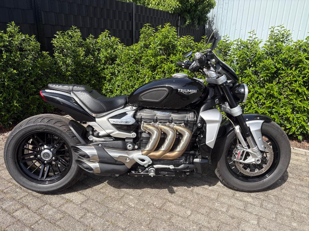 Triumph Rocket 3 ABS + 1 jaar Garantie + GRATIS onderhoud!, Motoren, Motoren | Triumph, 2500 cc, Traction Control, Occasion, Bedrijf