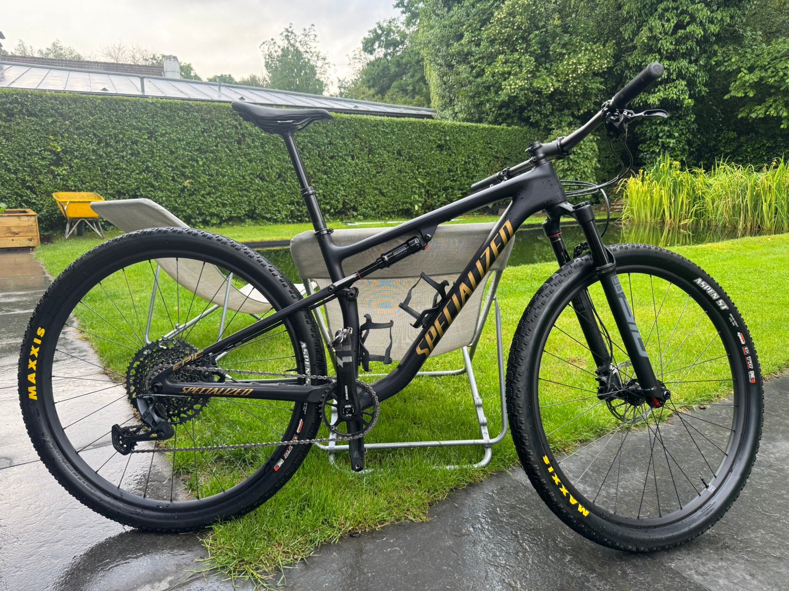 Specialized Epic fully Medium, Fietsen en Brommers, Fully, Ophalen, Zo goed als nieuw