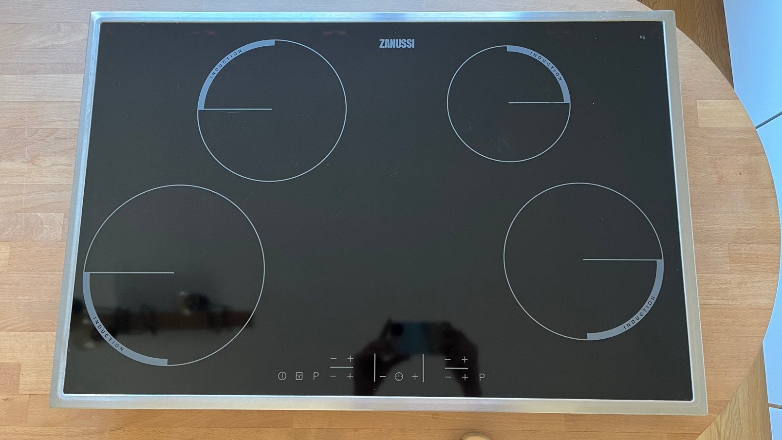 Zanussi inductie kookplaat - 77x51cm, Elektronische apparatuur, Kookplaten, Ophalen, Gebruikt, 4 kookzones, Inbouw