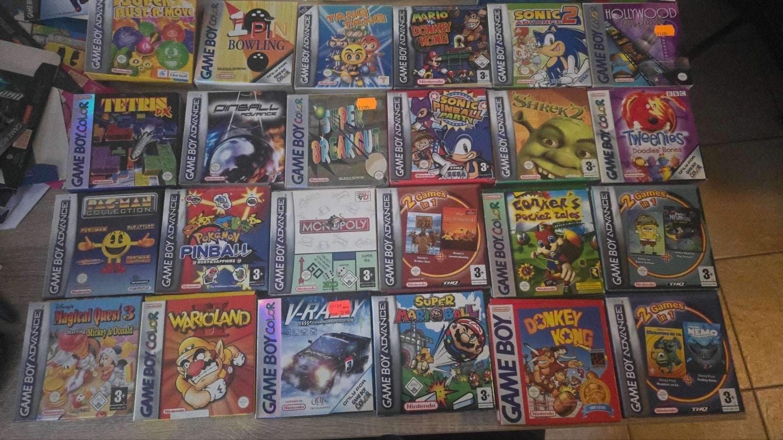 verschillende LEGE doosjes nintendo ds en gameboy, Games en Spelcomputers, Spelcomputers | Nintendo Game Boy, Ophalen of Verzenden