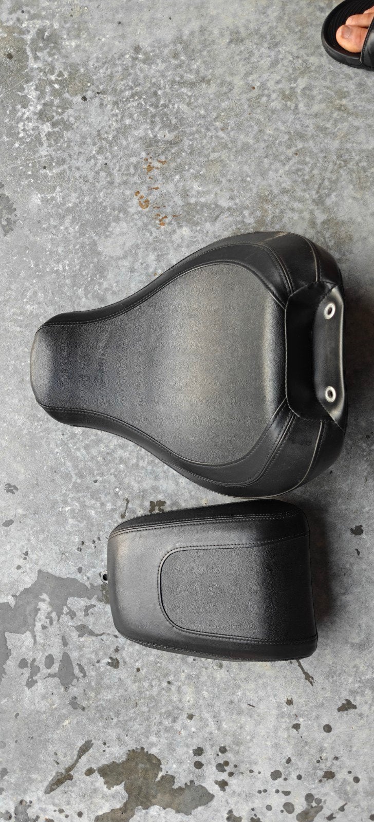 Harley Davidson Fatboy 114 2022 zadel (orgineel), Motoren, Ophalen, Nieuw