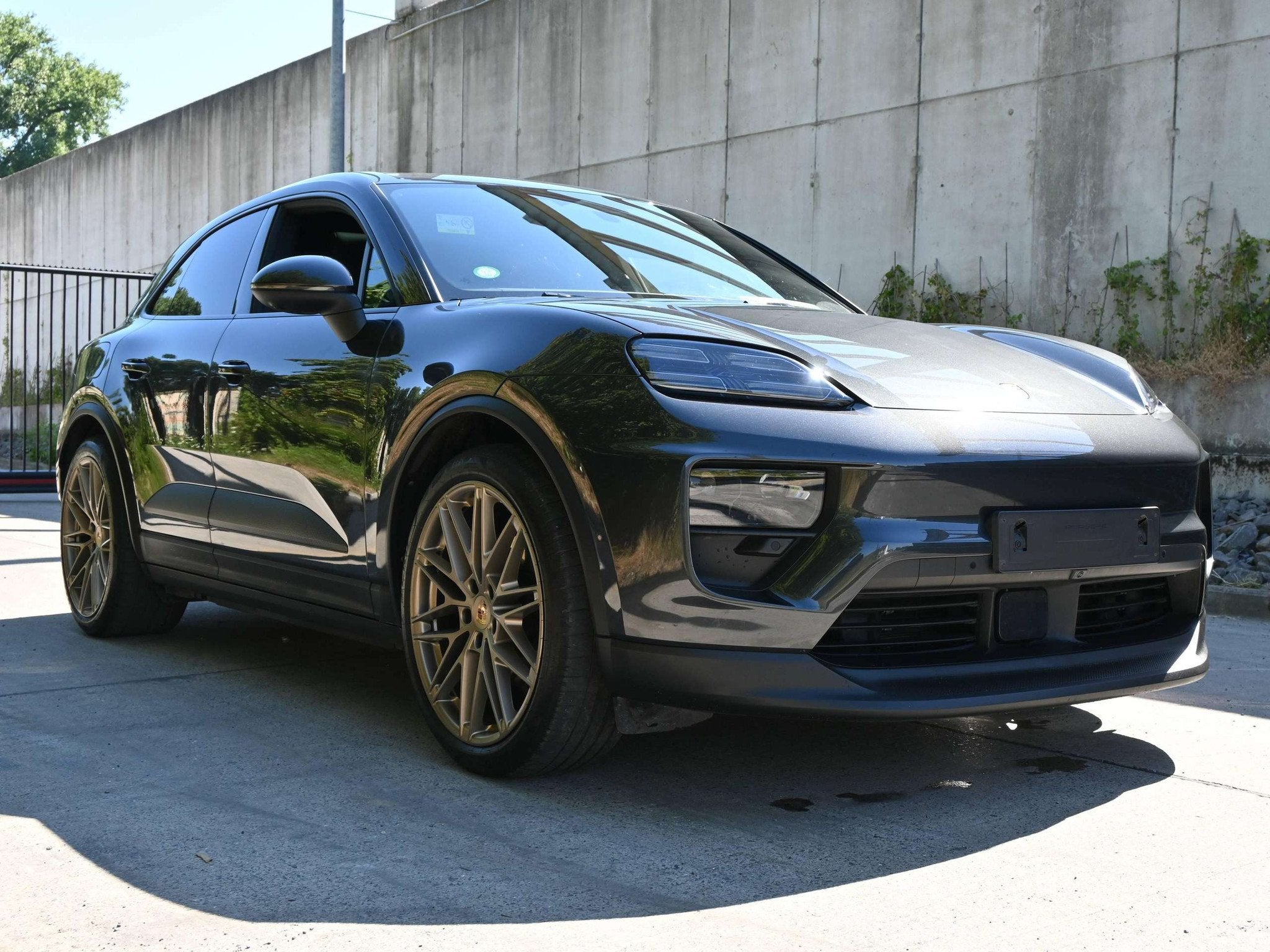 Porsche Macan E-Macan 100Kw - Pano - Bose - Inno - Attelage, Cuir, Achat, Entreprise, 2920 kg