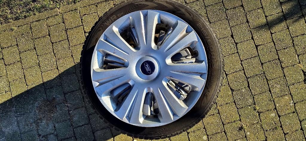 4 stalen velgen met Ford wieldorpen, Auto-onderdelen, Ophalen, Velg(en), 16 inch, Winterbanden