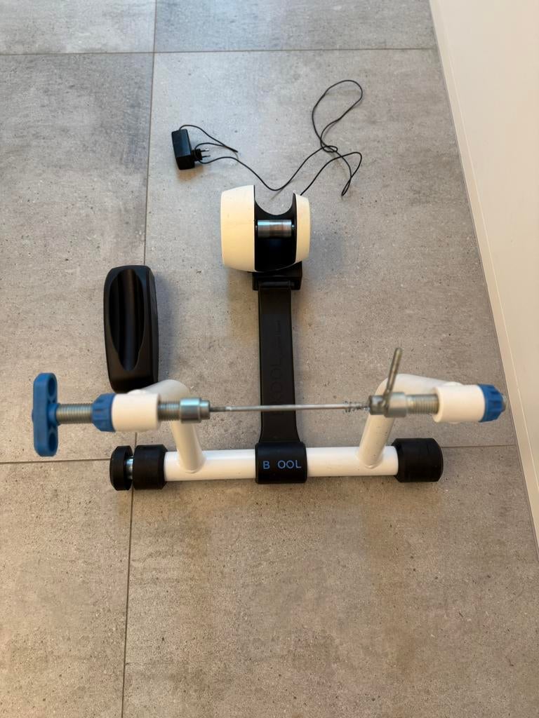 Bkool pro smart fietstrainer (Rouvy app), Enlèvement, Utilisé
