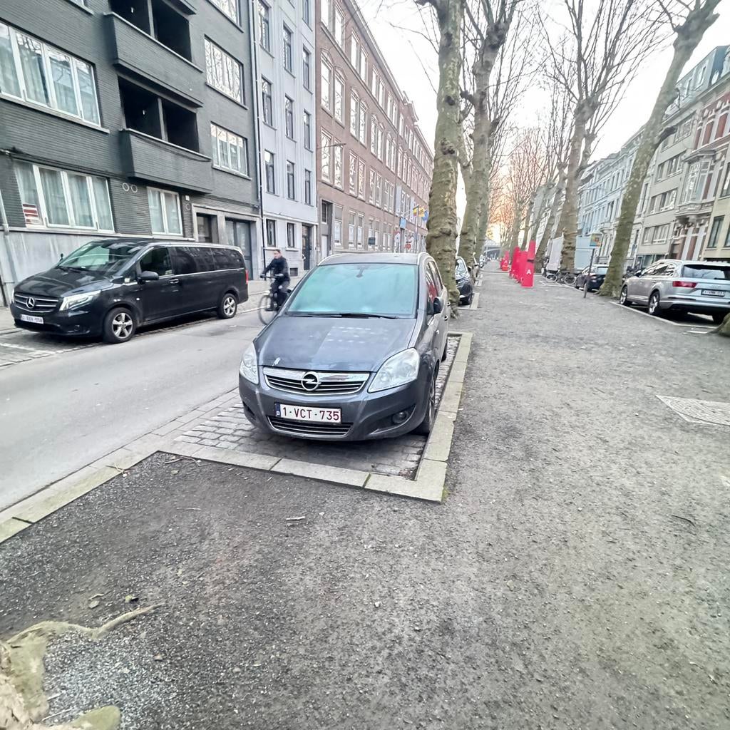 Opel Zafira 1.7 Benzine goedgekeurd voor verkoop, Auto's, Euro 5, Stof, Zwart, 7 zetels