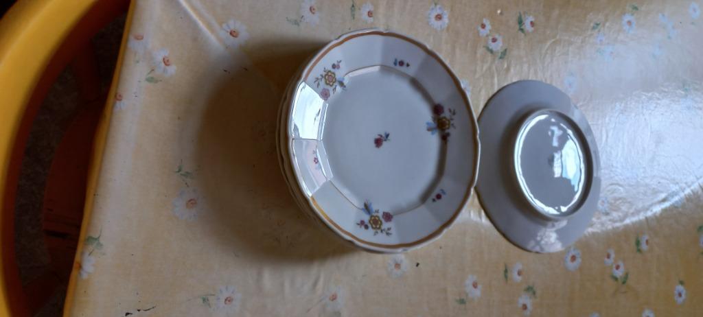 assiettes en porcelaine de baudour, Enlèvement