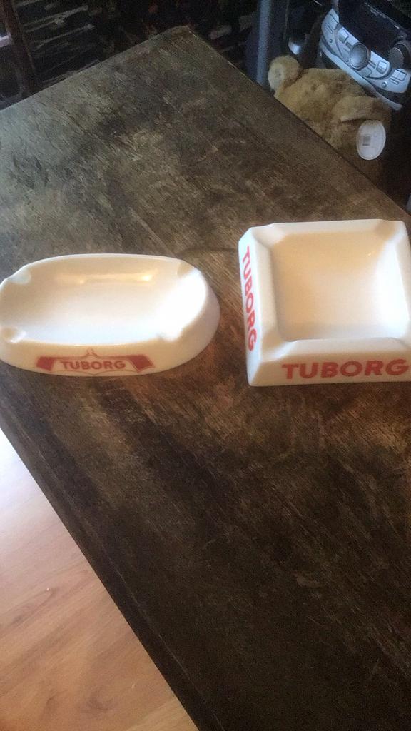 Tuborg asbak, Enlèvement