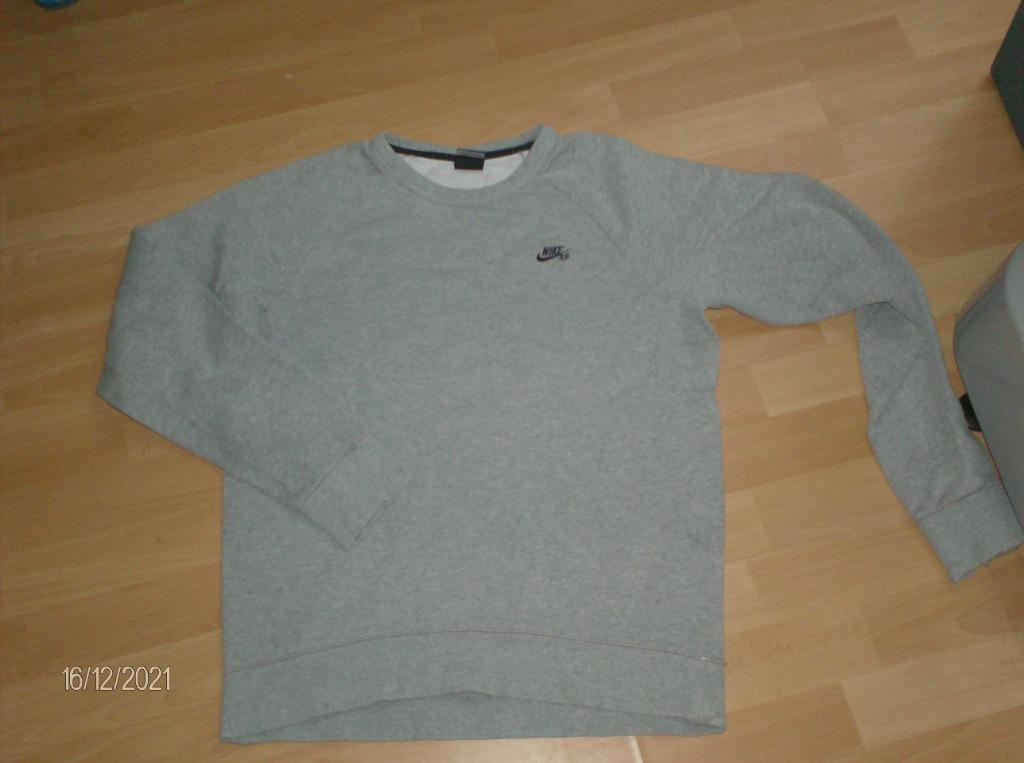 TRUI GRIJS MERK NIKE SB - MAAT S, Gris, Enlèvement ou Envoi, Porté, Taille 46 (S) ou plus petite